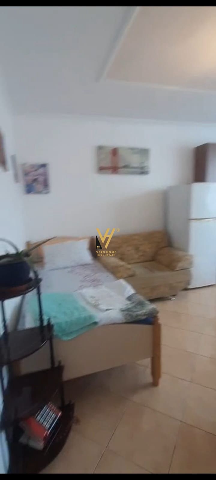 JEPET APARTAMENT 1+1+BLK ME QERA TE BRRYLI 55.000 LEKE