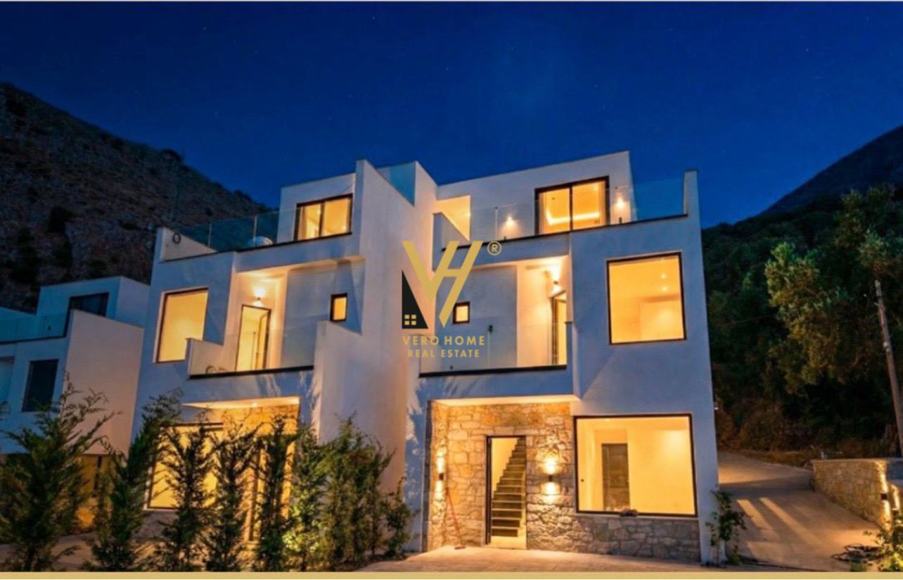 SHITET VILE TRE KATESHE TE WHITE VILLAS, BORSH 600.000 EURO