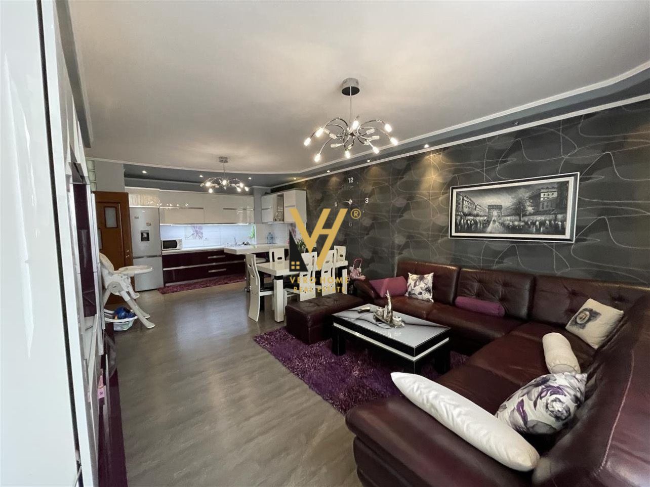SHITET APARTAMENT 2+1+BLK NE YZBERISHT 15.000.000 LEKE