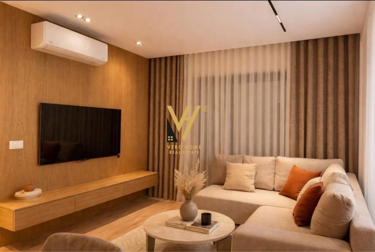 JEPET APARTAMENT 1+1+BLK ME QERA TEK KOMUNA E PARISIT 950 EURO