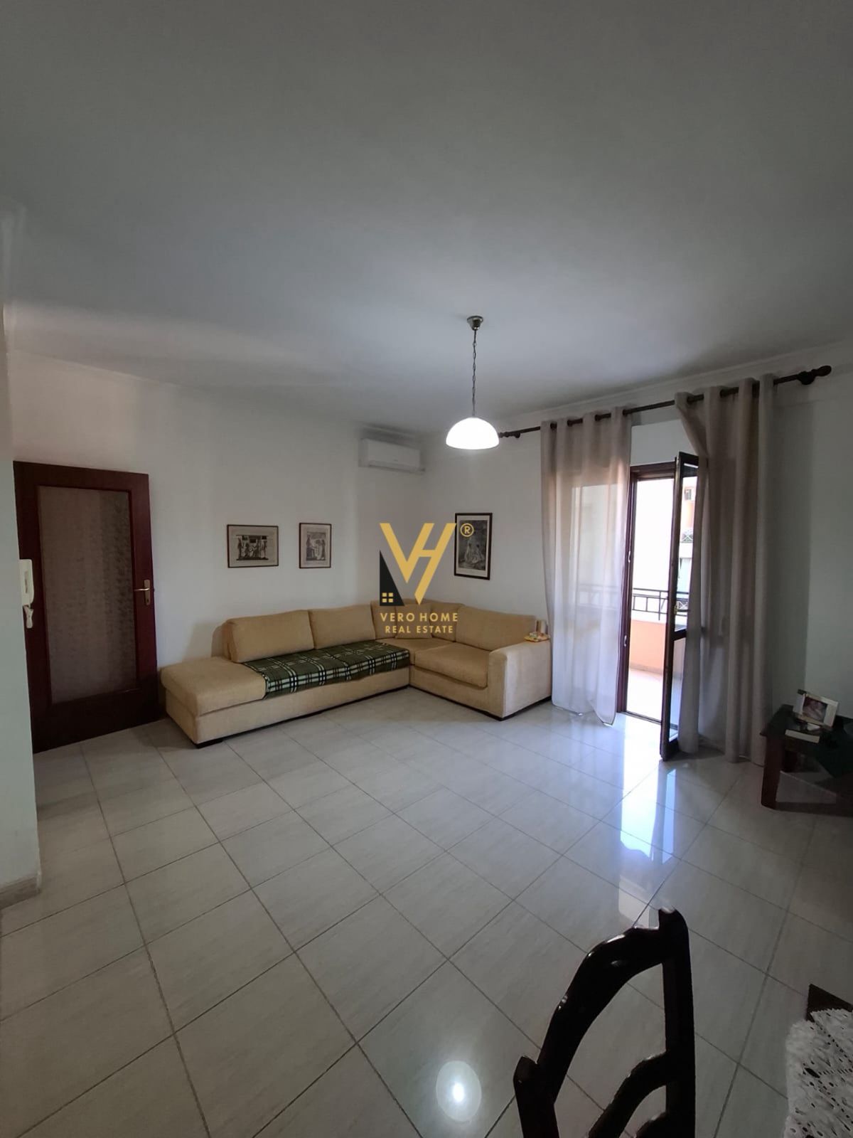 JEPET APARTAMENT 1+1+BLK ME QIRA TE KOMUNA E PARISIT 55.000 LEKE