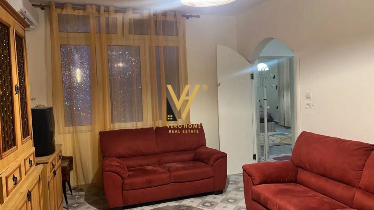 JEPET APARTAMENT 1+1 ME QIRA TE MYSLYM SHYRI 400 EURO