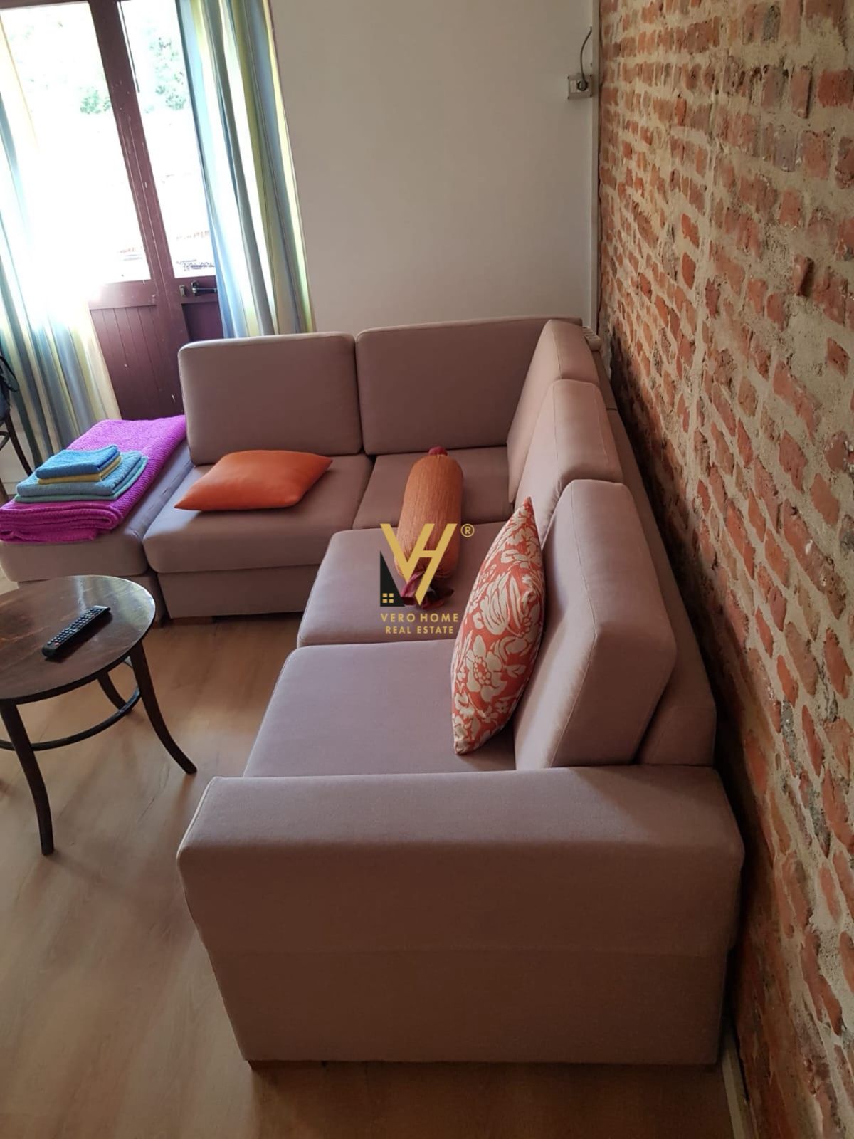 JEPET GARSONIERE ME QERA TE RR.MIHAL DURI, QENDER 500 EURO