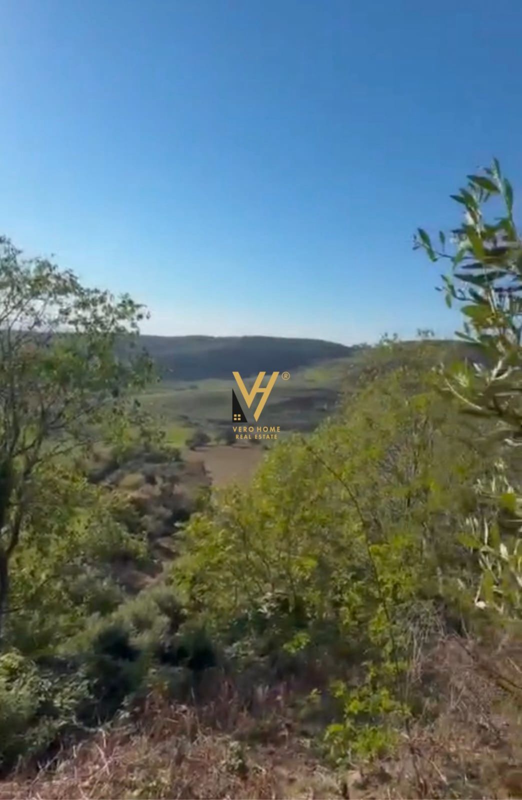 SHITET TOKE + SHTEPI PRIVATE NE KAVAJE 85.000 EURO