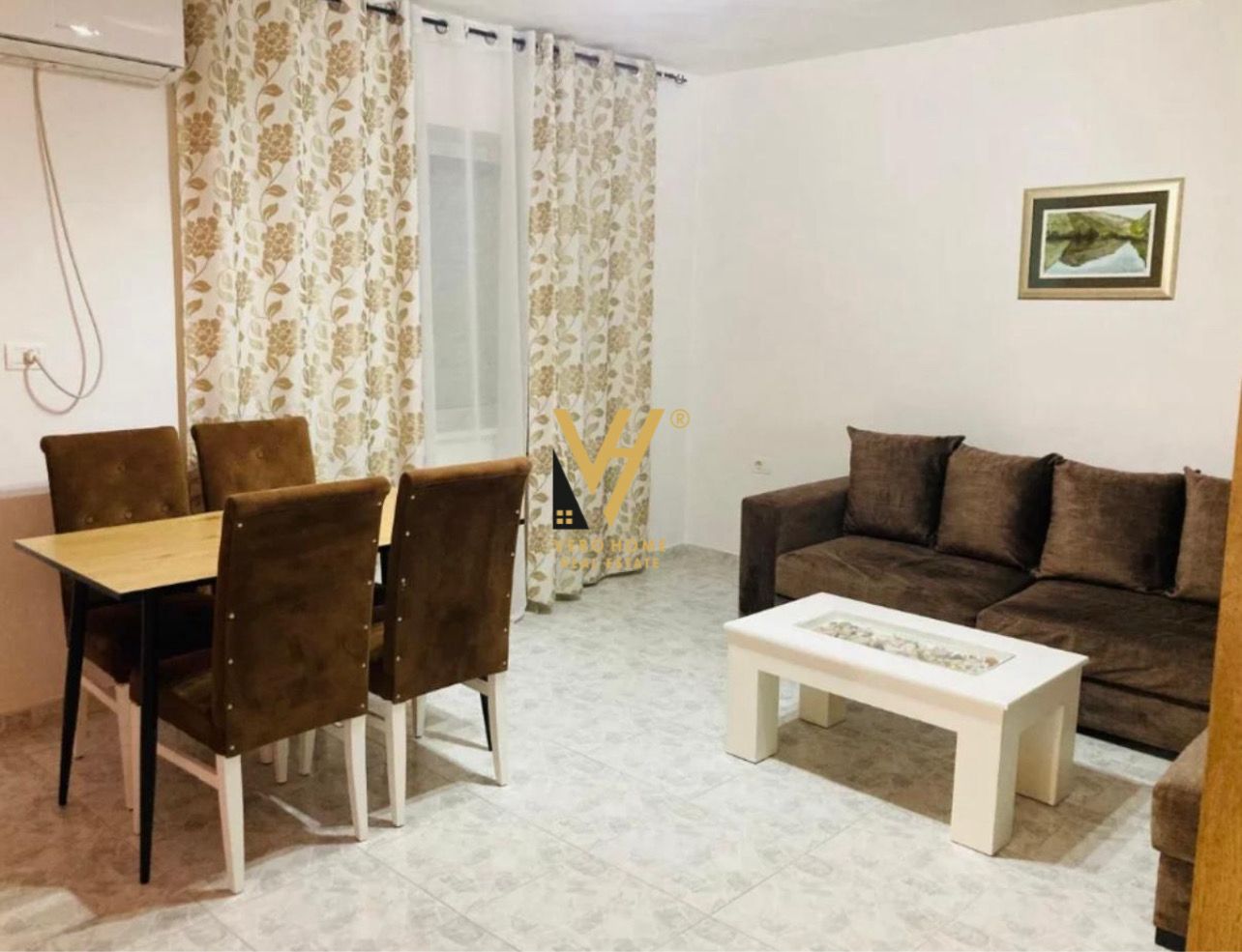 JEPET APARTAMENT 1+1 ME QIRA VASIL SHANTO 50.000 LEKE